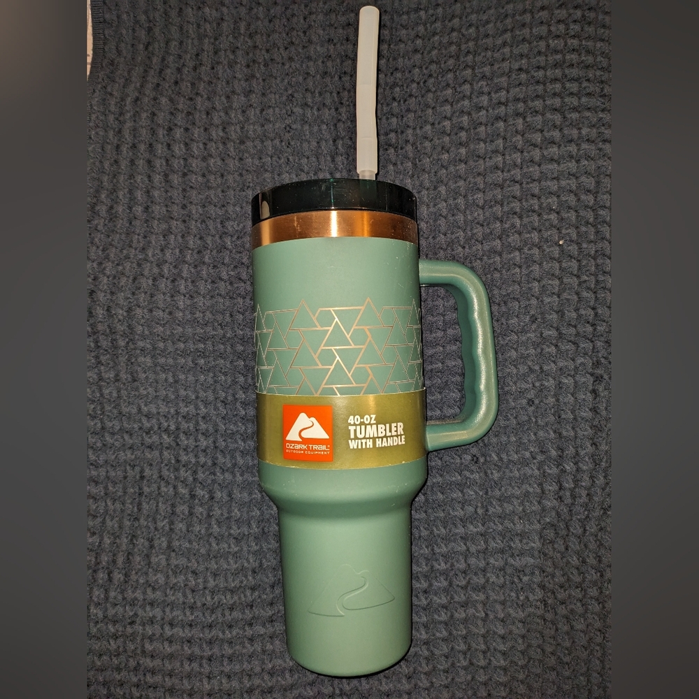 Ozark Trail 40oz Green TALL Tumbler With Handle And Straw + Gold Accent Design